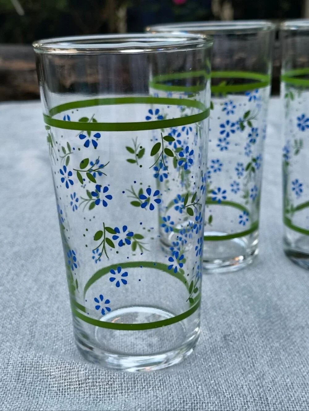 Set of 4 Vintage Ditzy Floral Drinking Glasses